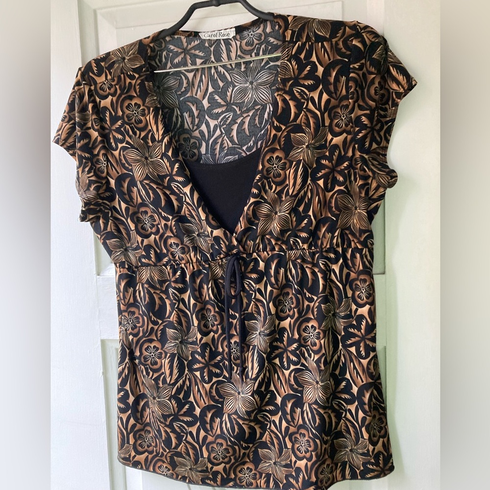 🍂stylish stretchy top